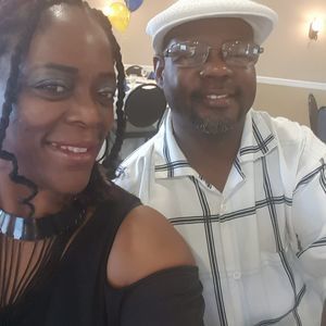 Meet your Posher, Derrick